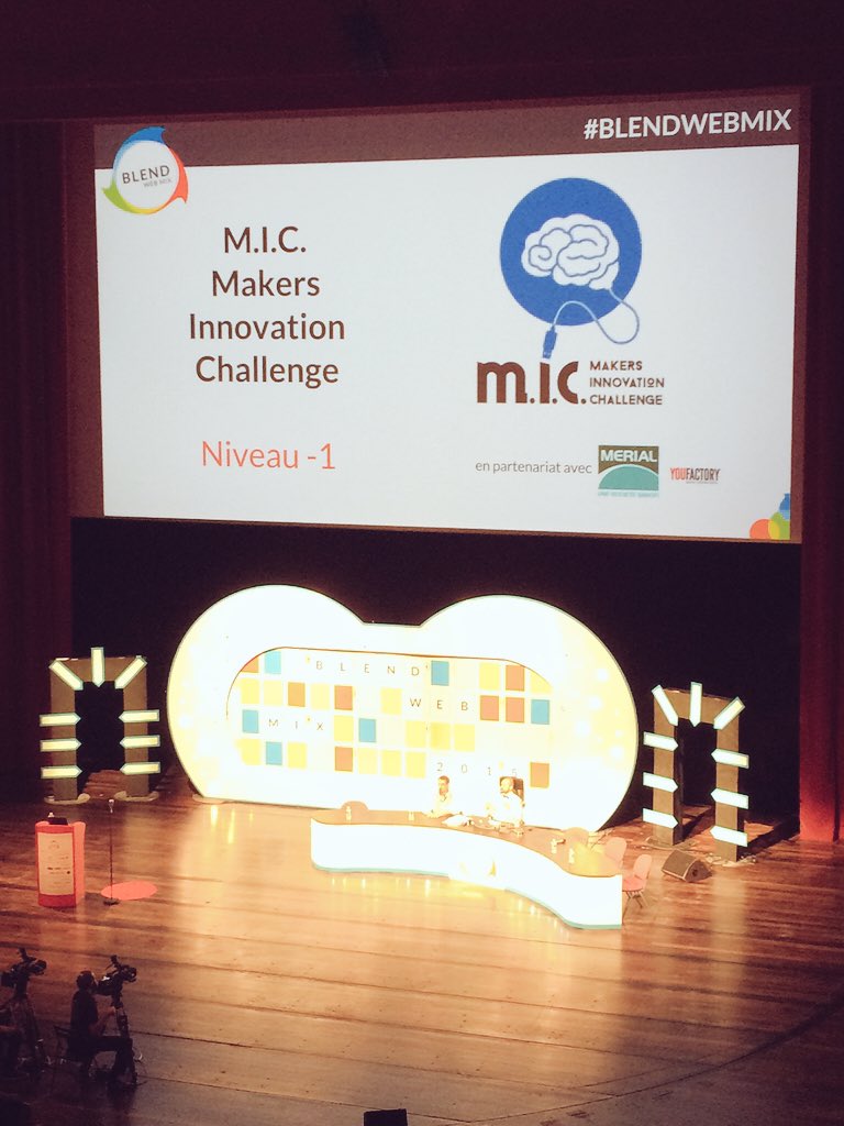 Présentation du <a href="/MicAnimalhealth/">Maker Inno Challenge</a> autour de la #eSanté animale, avec  <a href="/wearesmartup/">SmartUP</a> cc @ProgrammeIDEA #BlendWebMix