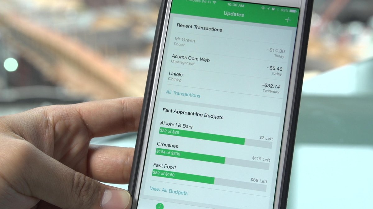 CNET's tweet image. The holiday season can damage your wallet. @sharonprofis has 3 apps to help stay on budget cnet.co/1GIbX5N