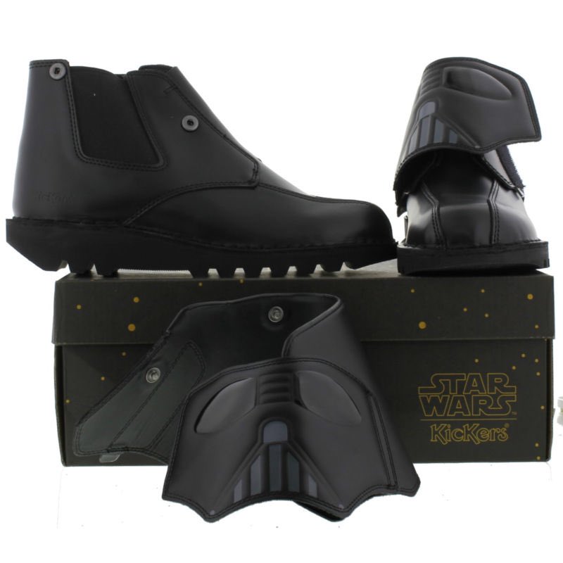 Zapatoes_Formby's tweet photo. Star Wars fan?
Darth Vader men's Kickers available @Zapatoes_Formby https://t.co/8cunCwa3cN