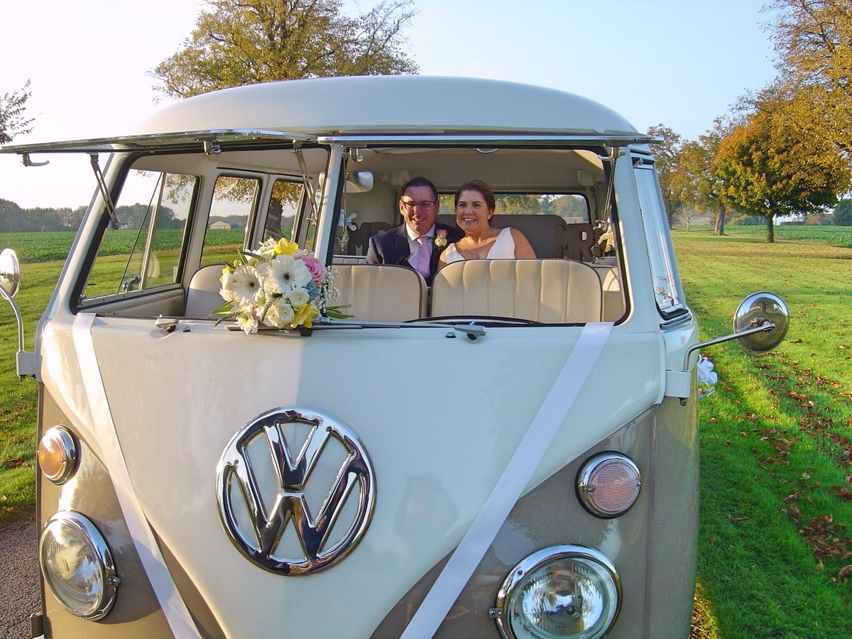 Enjoying photographs in the Autumn sun at a fab venue #BassmeadManorBarns with #VWcamper Jodi