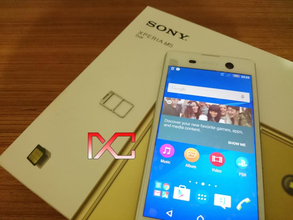 Tray SIM Xperia M5 Dual bertempat sejajar dan menyamping. Unik &amp; efisien! #XperiaM5Dual @SonyXperiaID