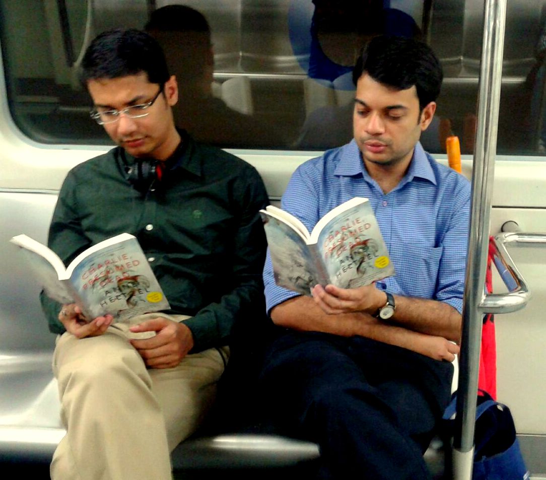 HarperCollinsIN's tweet photo. #Halloween treat: #HotMenReading #CharliePresumedDead #HotDudeReading https://t.co/qvftw1JUSS 
@AnneHeltzel https://t.co/sRLN95GF4D