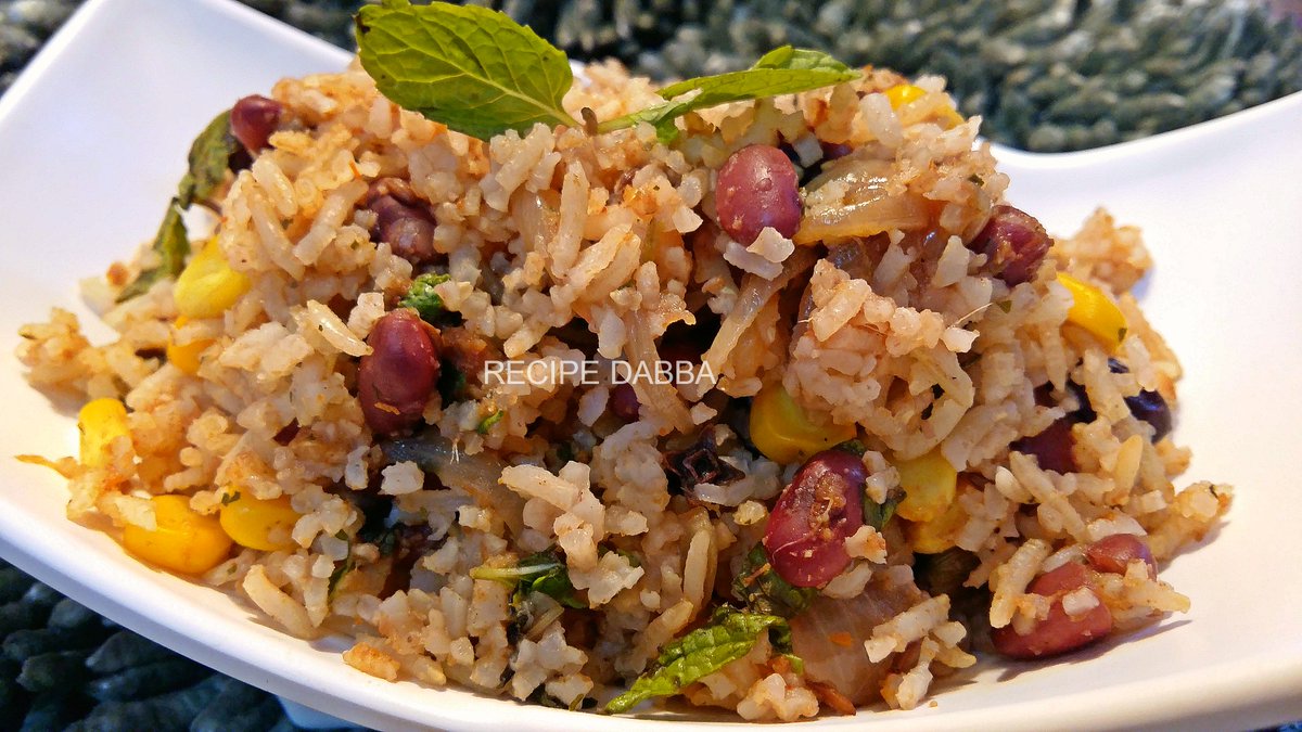 recipedabba's tweet photo. Try this super easy and healthy #RajmaPulao today. https://t.co/c5aCvEk2wl #food #foodie https://t.co/XWjwFFW203