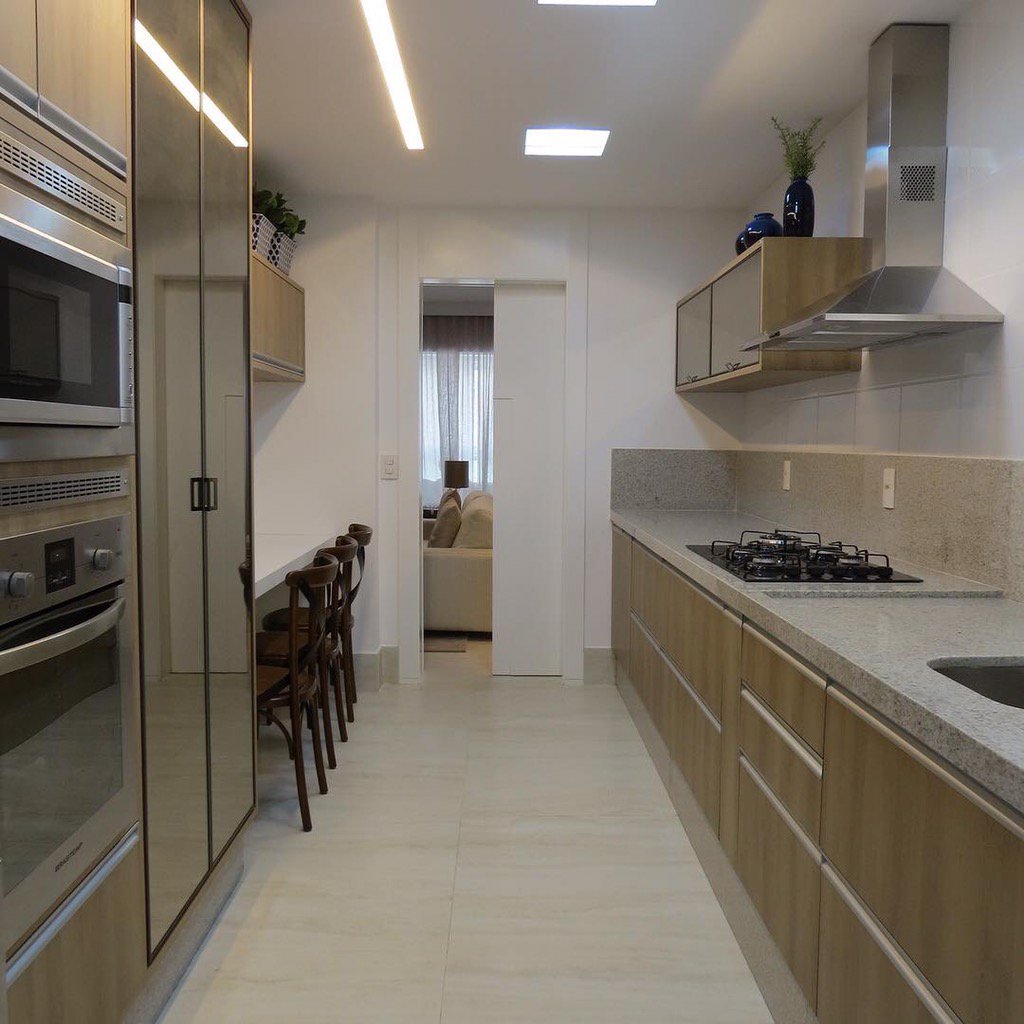 ديكور اليوم ! on Twitter "مطبخ وردي مفتوح على غرفة طعام ،، تصميم