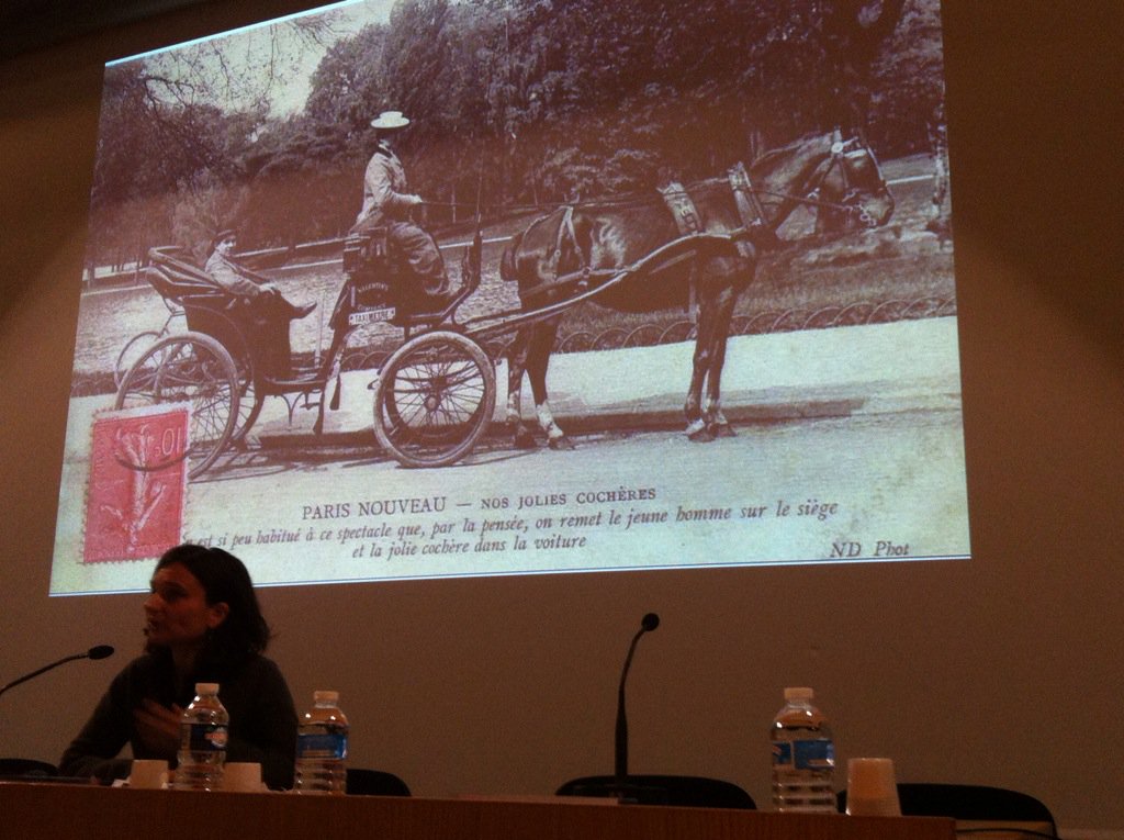 LoicSz's tweet photo. Mise en scène de l'inversion des rôles : cartes postales de femmes en métiers d'hommes #Colloque #GenreImages #Reims https://t.co/dzbdAnE9JR