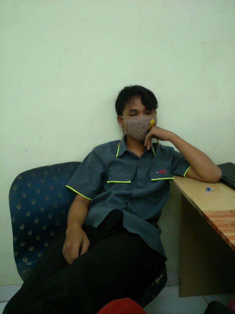 reyplester tweet picture