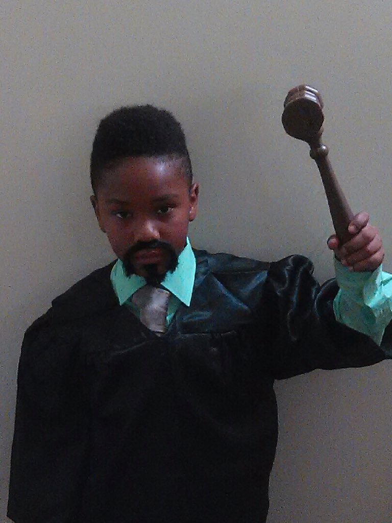 DayeLuvsQuai's tweet photo. @JudgeGregMathis Homecoming week at my son school. Yesterday was Role Model Day. And he was you. What do you think? https://t.co/v30CSOpah0