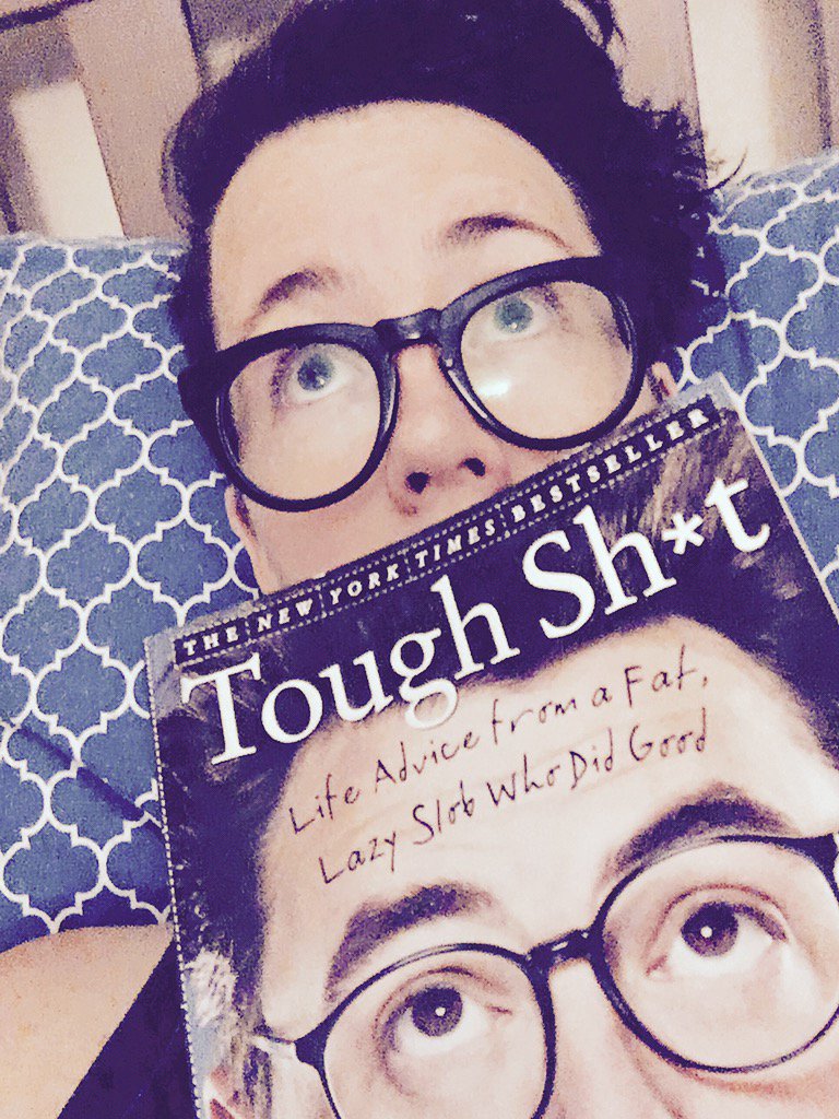 Belowfivezero's tweet photo. So turns out @ThatKevinSmith had already written a book (or 7). Finally got you in the sack. https://t.co/oL30iLQa8S