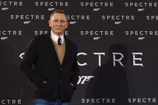 Cedera Lutut Daniel Craig Membuat Hasil 'Spectre' Lebih Baik goo.gl/dO6rpV