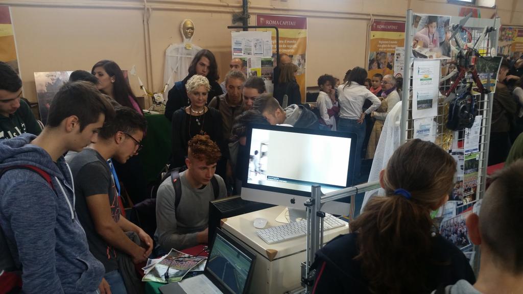 fabrizioolati's tweet image. #GJC un successo! Bravissimi @fmdigitale @Fiammetta_FMD
#IstitutoMassimo
#MakingDrones