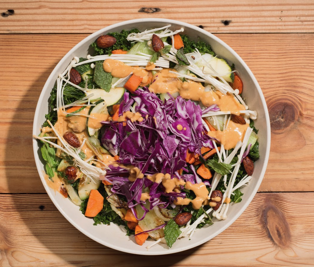 bgoodcanada's tweet image. Tonight is a great night for a Toasted Almond &amp;amp; Ginger Kale &amp;amp; Grain Bowl. #Kale yes! #realfoodfast