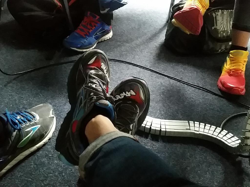 frances_caroni's tweet photo. Social meeting...
#runhappy #brooksrunningit https://t.co/aC1VJzB3JF