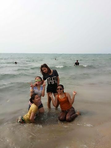 keyvra's tweet photo. @anyer with my friend https://t.co/ZJ7eU4KB9u