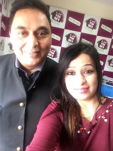 RJMeenakshi1's tweet photo. #selfiewithastranger with #sandeep .. #vicepresident #maxhealthcare #NoMorestrangers #FriendsofMeenakshi https://t.co/QApNXePhye