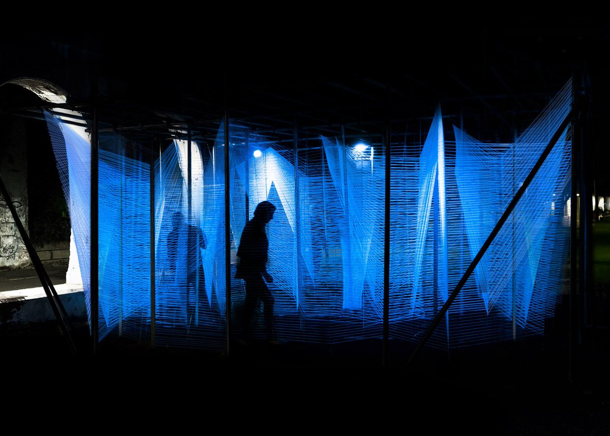 IFJmagazine's tweet image. UV string installations in #Detroit by #GeorgeKing: ifj.co.in/?page_id=383&amp;amp;i…