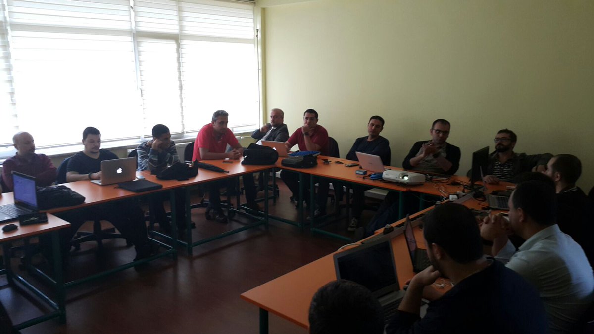 SammTeknoloji's tweet photo. 24 Ekim İzmir Raspberry Pi Atölyesi at
@izmirhs https://t.co/TtxRTucXzj