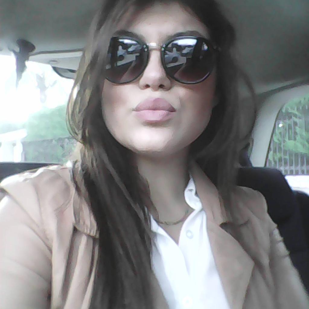 orsolasanges tweet picture