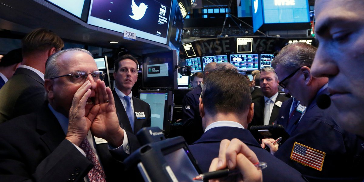 insidertechbiz's tweet photo. HOLDING ONTO HOPE: What 13 Twitter analysts are saying about the Q3 flop and stock crash https://t.co/Lbm9VbSMNa https://t.co/stubLoyUW3