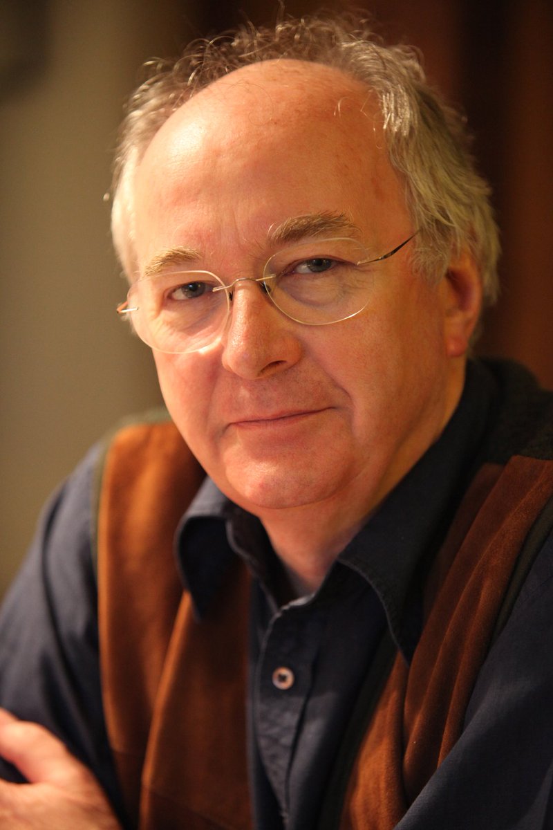 NewWritingNorth's tweet photo. Jowita, one of our @CuckooWriters, interviewed @PhilipPullman at @durhambookfest #DBF15 https://t.co/2mMaFAufMp https://t.co/aduEmOBpBH