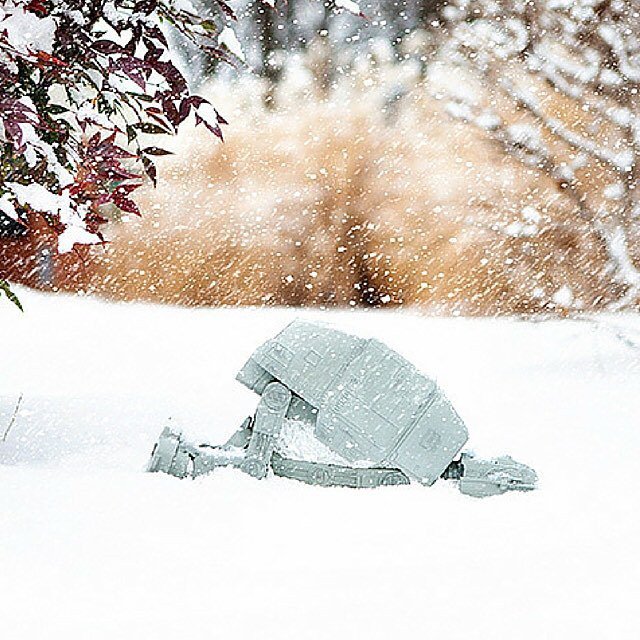 RadGuyCom's tweet image. Never forget! #starwars #atat #iamyourfather #forceawakens #starwarstheforceawakens #starw… ift.tt/1k9yHkN