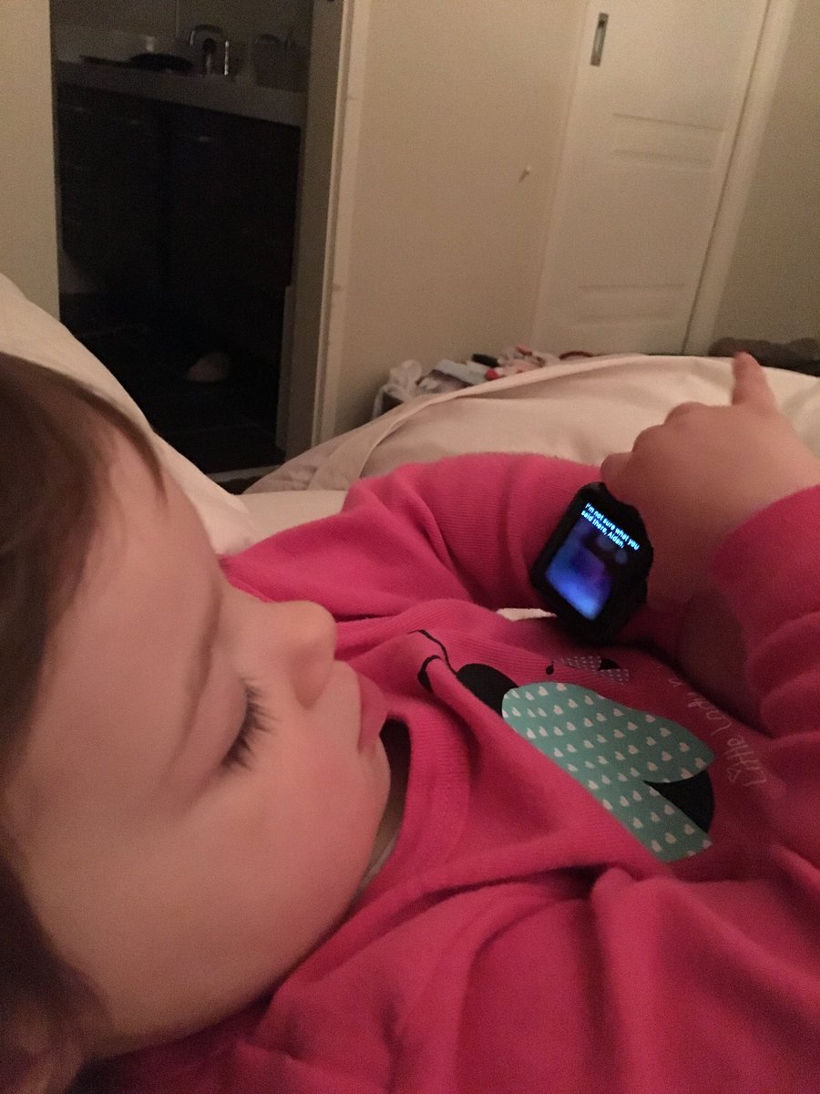 aidanhaines's tweet image. This little child know how to use an #AppleWatch alright ⌚️ #noteventwoyet