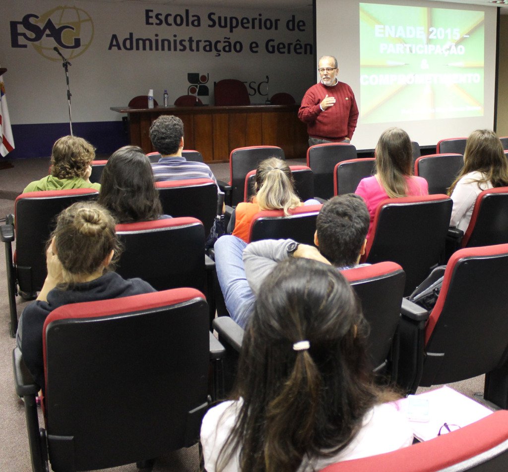 admpublica's tweet photo. Preparação para o Exame Nacional de Desempenho de Estudantes é tema de encontros na Esag https://t.co/cdHbQBAoB5 https://t.co/Z6p2UsfKxw