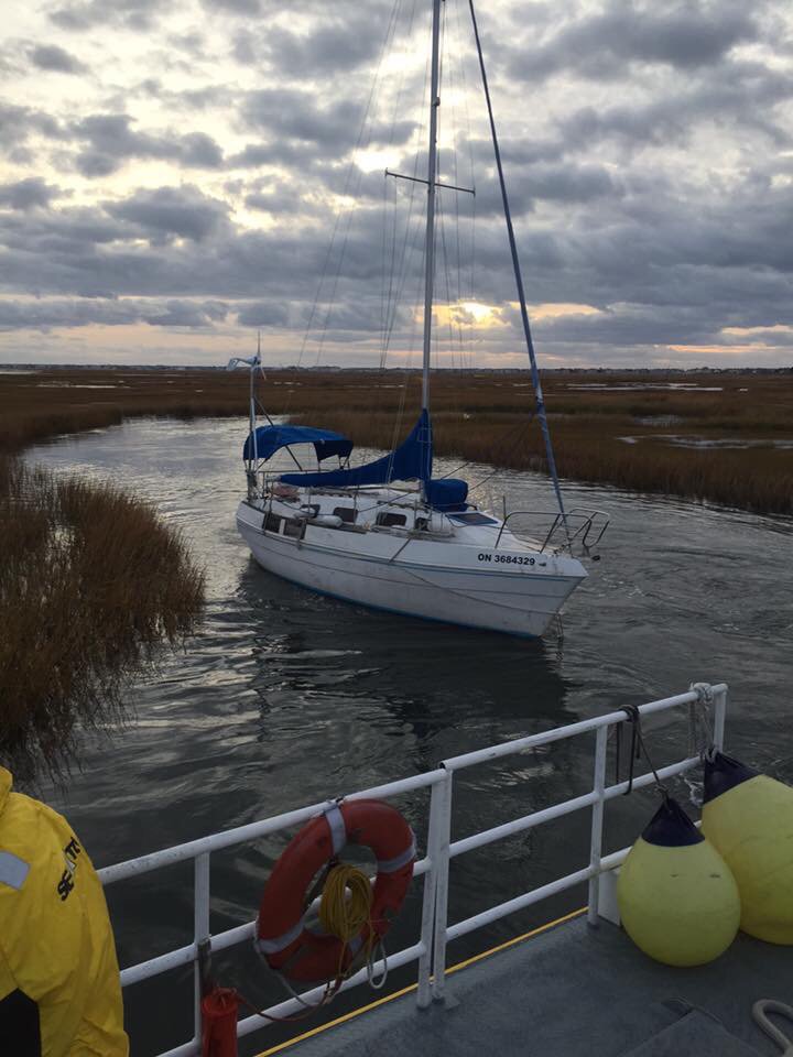 Zeke_O's tweet photo. Seatow freed the sailboat off of the marsh yesterday. #StoneHarborNJ #FullMoonTide. https://t.co/iEsnEOJIwh
