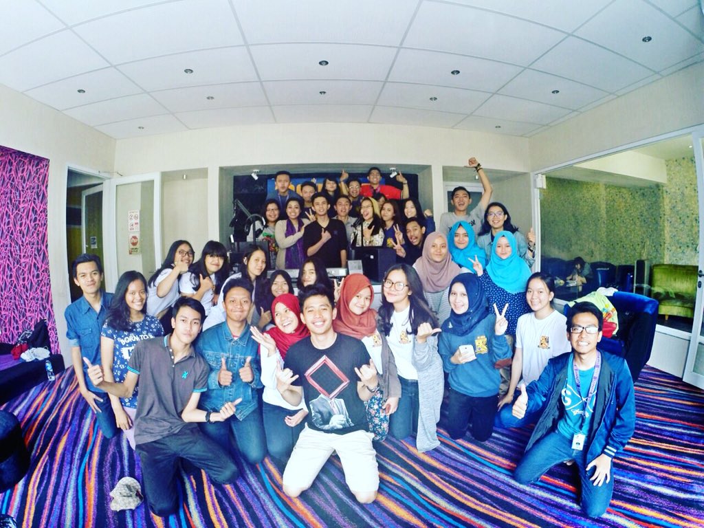 Terimakasih 99ers yg udh mau dgrin kita slma di #FunkySiapaKamu #CFD-an &amp; #FunkyReqor sampai ketemu di lain waktu :*