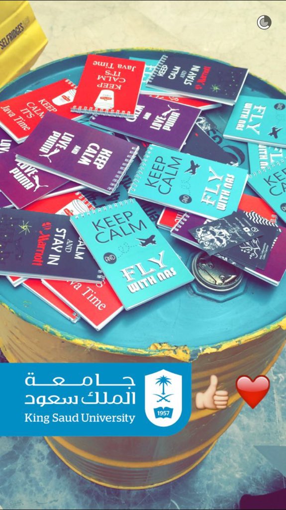 mktclubksu1's tweet photo. صور من زوّار فعالية مكتبة التسويق اليوم💖 بأنتظاركم غداً من الساعة من 9-1😍🎈 https://t.co/fhpvxmfW5p