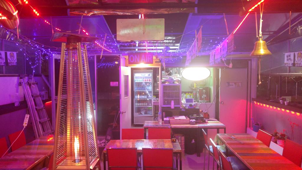 0bc8086d4b7140f's tweet image. 하늘포차