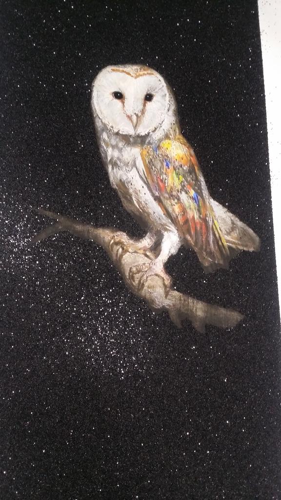 Pientello's tweet photo. Owl & Moonstar #stayingaliveneon on display @V_W_Gallery @HotelCafeRoyal #art #exhib #london Nov #genesisshowcase https://t.co/thtEurVzxq