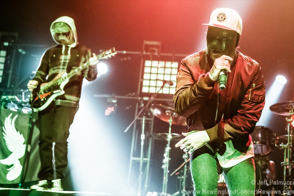 hollywoodundead's tweet photo. Are you ready, Europe? We're coming back March 2016. Tickets available Fri. 30/10 here: https://t.co/8f2OdenXuR https://t.co/ooDVqcxiRI