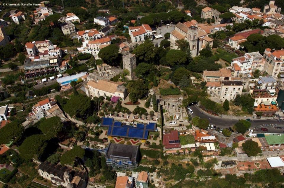 An overview of Villa Rufolo — in #Ravello, Amalfi Coast
e-darts.eu/buildings/vill…