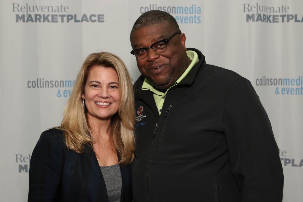 NECYOUTHMIN's tweet photo. With Lisa Welchel (Blair on Facts of Life)! Awesome Presentation on Grace! #rejuvenatemp #Unlimited2015 https://t.co/TETRgHQ2jj