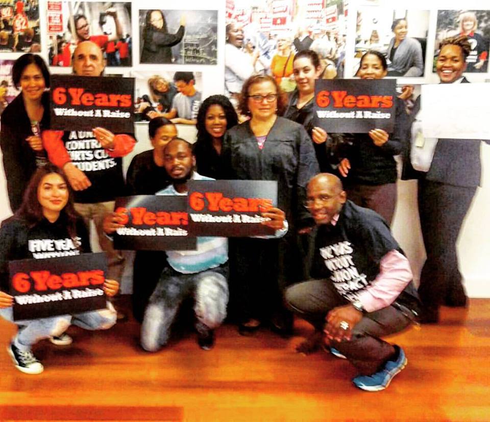 PSC_CUNY's tweet photo. #PSCCUNY ADMIN STAFF #OPEIULOCAL153 IN #SOLIDARITY WITH #PSCers #CUNY #CUNYNEEDSARAISE #CUNYCONTRACTNOW #SOLIDARITY https://t.co/B1zamvjFtT