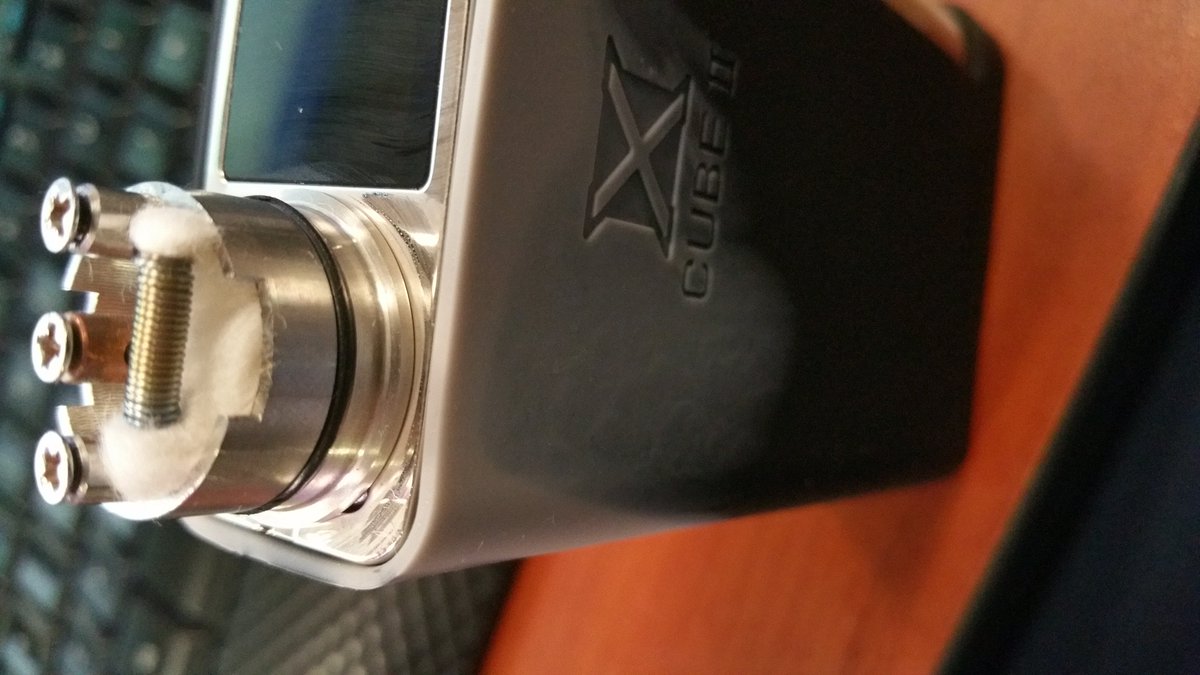 VapingBtMagic's tweet image. 26g Parallel, 2mm diameter, 10 wraps, .51 ohms