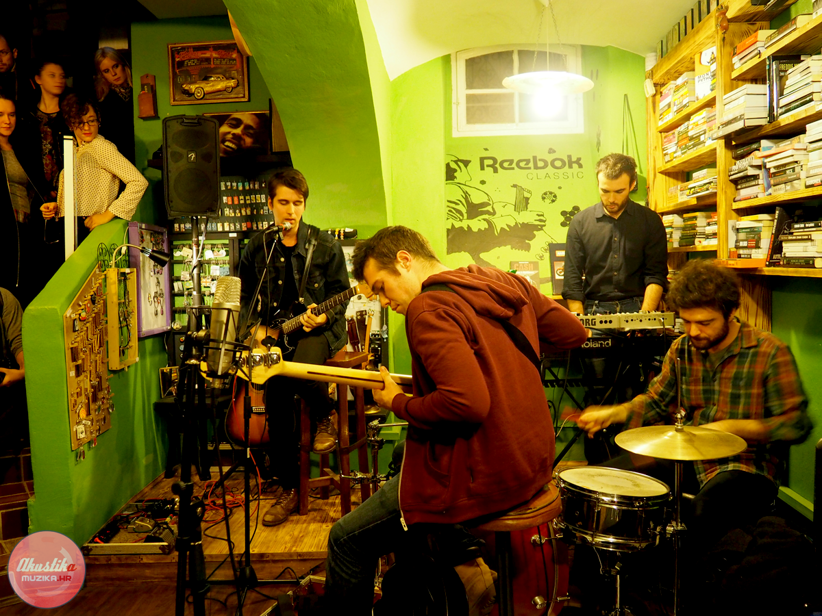 AkustikaSession's tweet photo. Nove fotke smještene u FB galeriju - @Orvel u @RockmarkZg: https://t.co/3IUnnMsosG https://t.co/mS2VXbdL1g