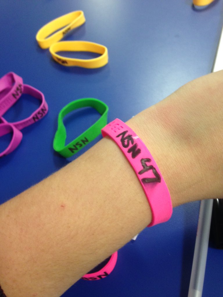 pairahslacks's tweet photo. Come buy your #NoShaveNovember arm bands today!All $ goes to local cancer patients! #BC47 https://t.co/qq5FEsqoBj
