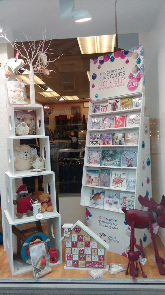 CarrieCRUK's tweet photo. Itching to start your #Xmas #shopping? Visit your local #CRUK shop today! https://t.co/nQcTcom8tY