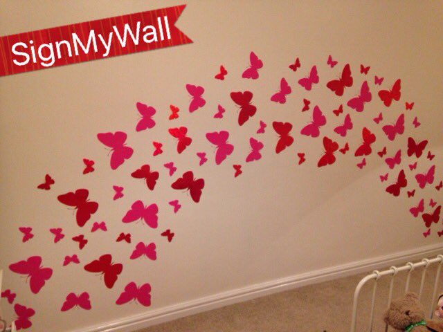 SignMyWall's tweet image. Here's a wave of Sparkly pink butterflies to brighten up your day @sarahwillers facebook.com/Signmywall