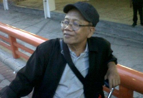 Innalillahi Wa Inna Ilaihi Rojiun, telah berpulang Announcer Legendaris <a href="/FCPERSEBAYA/">#EVERLASTIN98ATTLES</a> bapak Supangat #RIPpakPangat