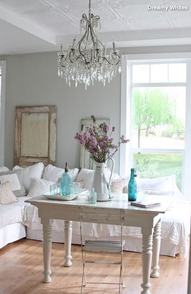 ChesapeakeMill's tweet photo. With these top tips your living room will have a vintage feel in no time! https://t.co/uWnT0ruWgW https://t.co/uezWs9Pyjv