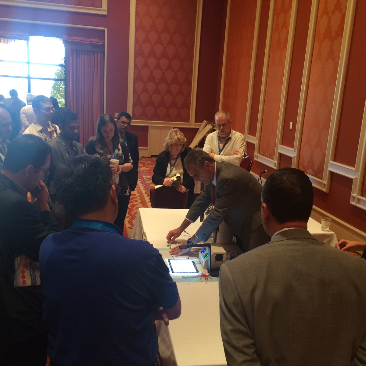 VIVAPhysicians's tweet image. Join #VIVA15 HandsOn #USGuided #VascularAccess Sessions today- 1st session begins@1:35PM 2nd session@3:35PM #VIVAPVD