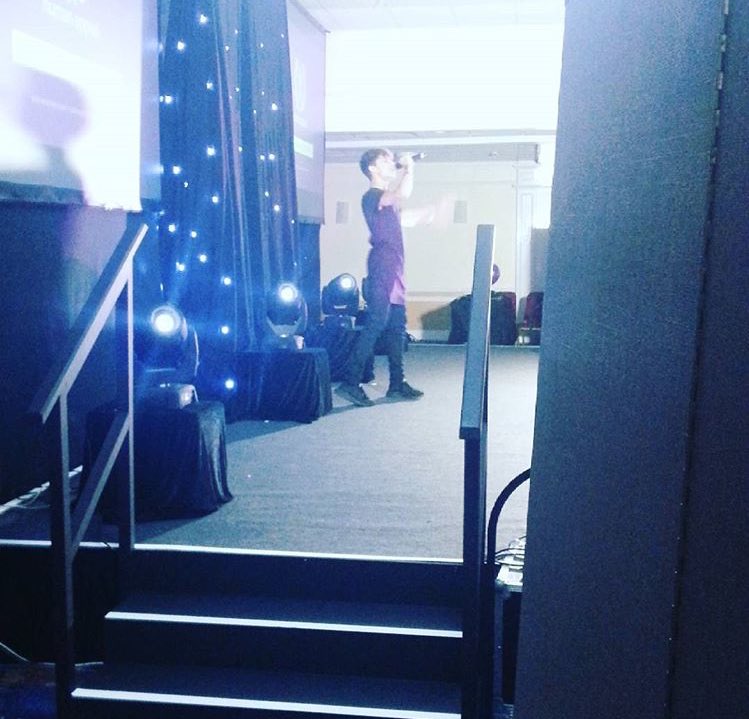 HarrisJ_Updates's tweet photo. Throwback to @HarrisJOfficial performing at Bradford. #SOL2015 https://t.co/YxY8MFStxd