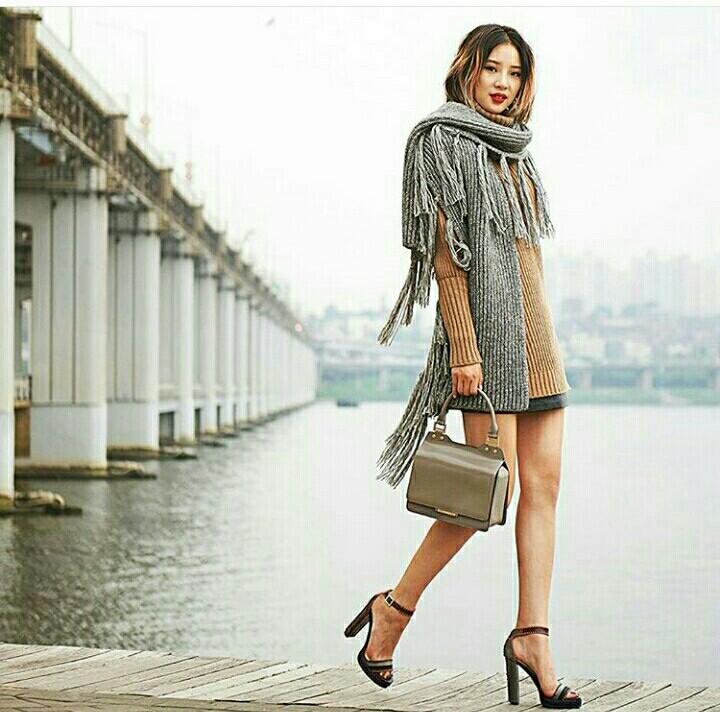 RubMagazine's tweet photo. @jimmychoo #FashionRM #StyleRM #GlamourRM #TuRevistaInteractiva https://t.co/XQhyDTLRdJ