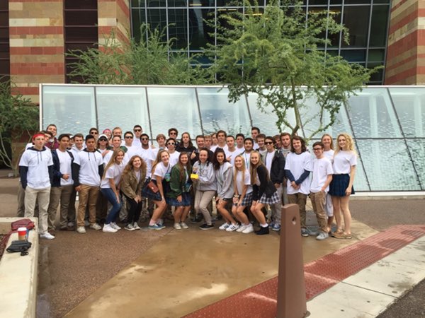 HorizonDECA1's tweet photo. Fall conference! #DECAMonth #beDECAepic #FallConference2015 #DECAorDIE https://t.co/hWenthHNIL