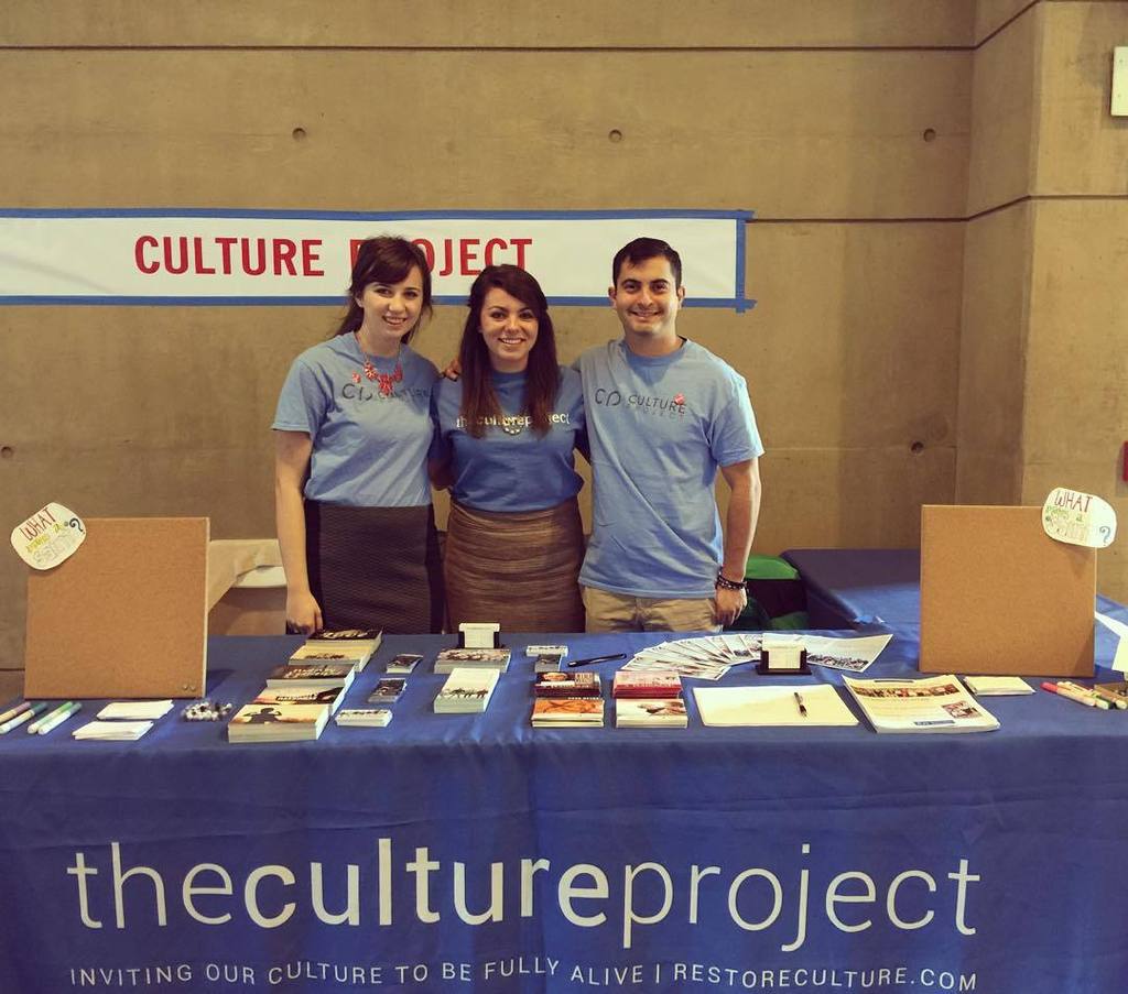 CultureProject_'s tweet photo. Our LA team is ready to meet students at Christian Service 4 Life! Come visit us!
#befully… https://t.co/mM7sSFqvHL https://t.co/GVvfFwJgoO