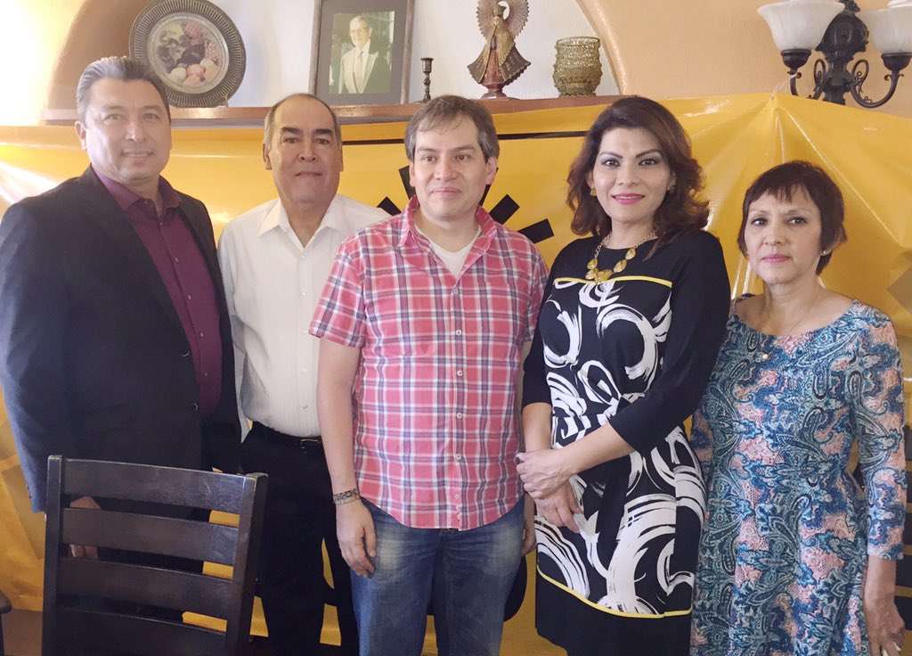 LoreniaValles_'s tweet photo. Conferencia de Prensa #PRDSonora, encabezada p/ el Delegado Manuel Oropeza, #InicioDeUnaNuevaEtapa #Unidad #Proyecto https://t.co/D8ND99BfGs