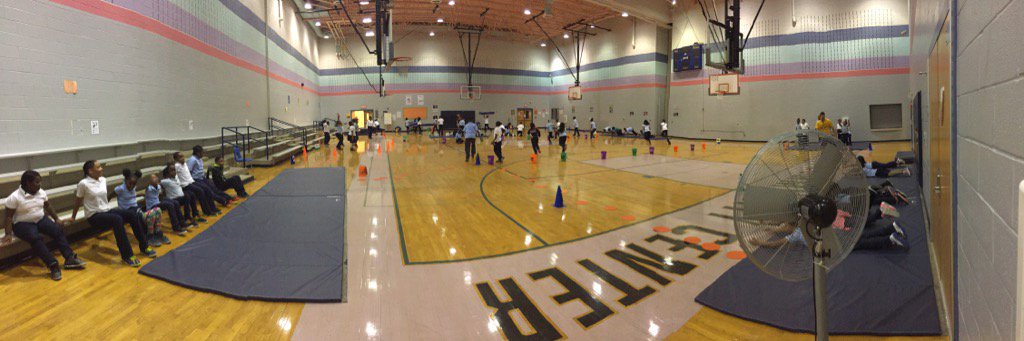 SCBKGSoccer's tweet photo. Performing our FITT stations today @SPMCreativeArts PE @pgcpspe #PE #pgcpspe https://t.co/LMAkyvWyxA