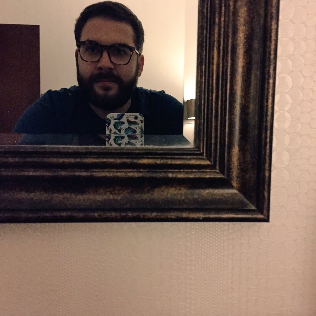 AndreaFaustini1's tweet image. Back in the UK - exciting stuff coming up 🎉🤓 how are you guys? X